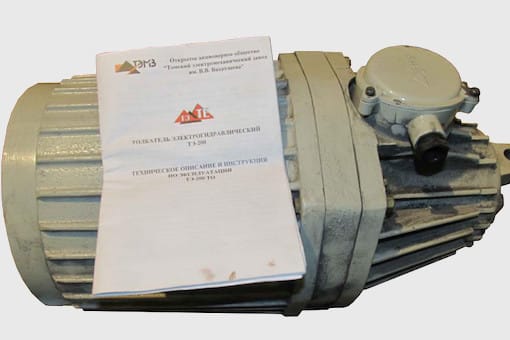 Гідроштовхачі ТЕ-200 та ТЕ-200/100 для колодкових гальм ТКГ-600, ТКГ-700