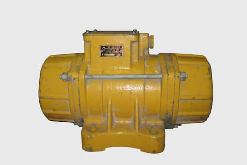 ІВ-128 - трифазні майданчикові вібратори на 3 000 обертів